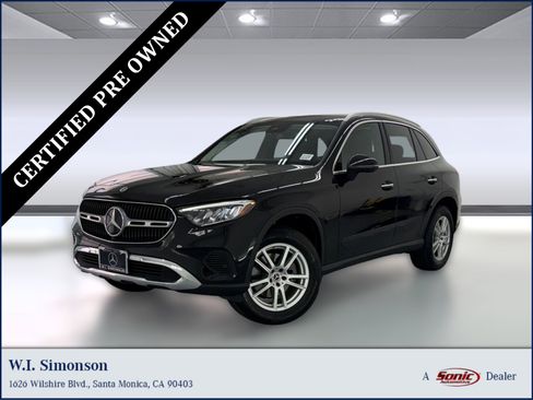 Used 2023 Mercedes-Benz GLC 300 4MATIC image 1