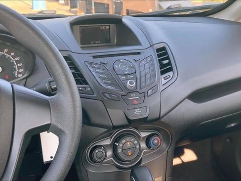 Used 2019 Ford Fiesta S image 5