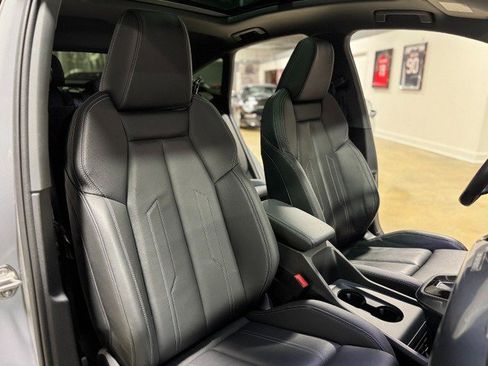 Used 2024 Audi Q4 e-tron Premium Plus AWD/4WD image 31