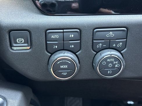 New 2026 Chevrolet Silverado 1500 RST w/ Convenience Package II image 17