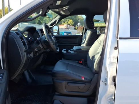 New 2026 RAM 2500 Tradesman w/ Chrome Appearance Group image 4