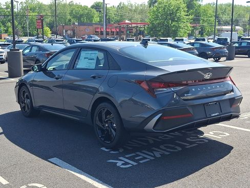 New 2026 Hyundai Elantra Sport FWD image 4