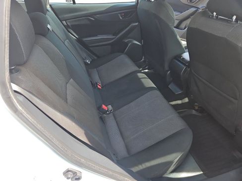 Used 2019 Subaru Impreza 2.0i AWD/4WD image 19