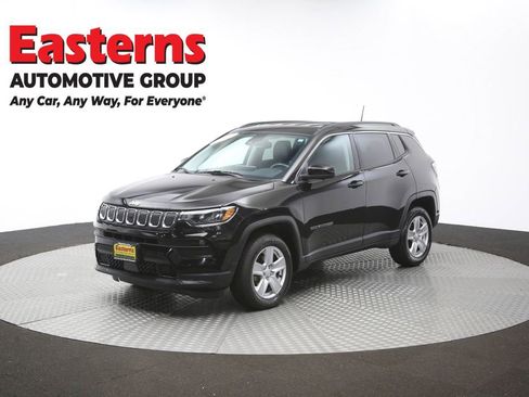 Used 2022 Jeep Compass Latitude w/ Convenience Group AWD/4WD image 56
