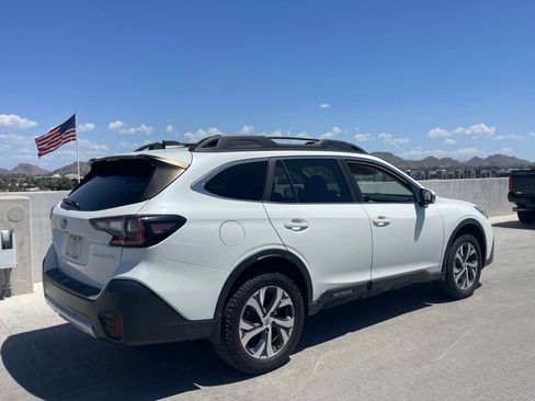 Used 2022 Subaru Outback Limited w/ Popular Package #2 AWD/4WD image 2