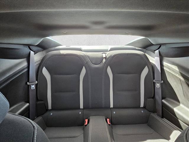 Used 2017 Chevrolet Camaro LT RWD image 15