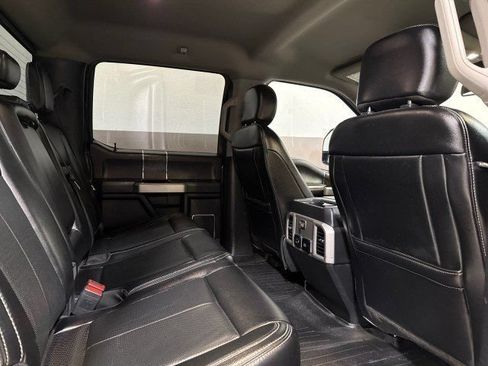 Used 2021 Ford F250 Lariat w/ Lariat Ultimate Package AWD/4WD image 47