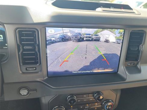 New 2025 Ford Bronco 4-Door AWD/4WD image 36