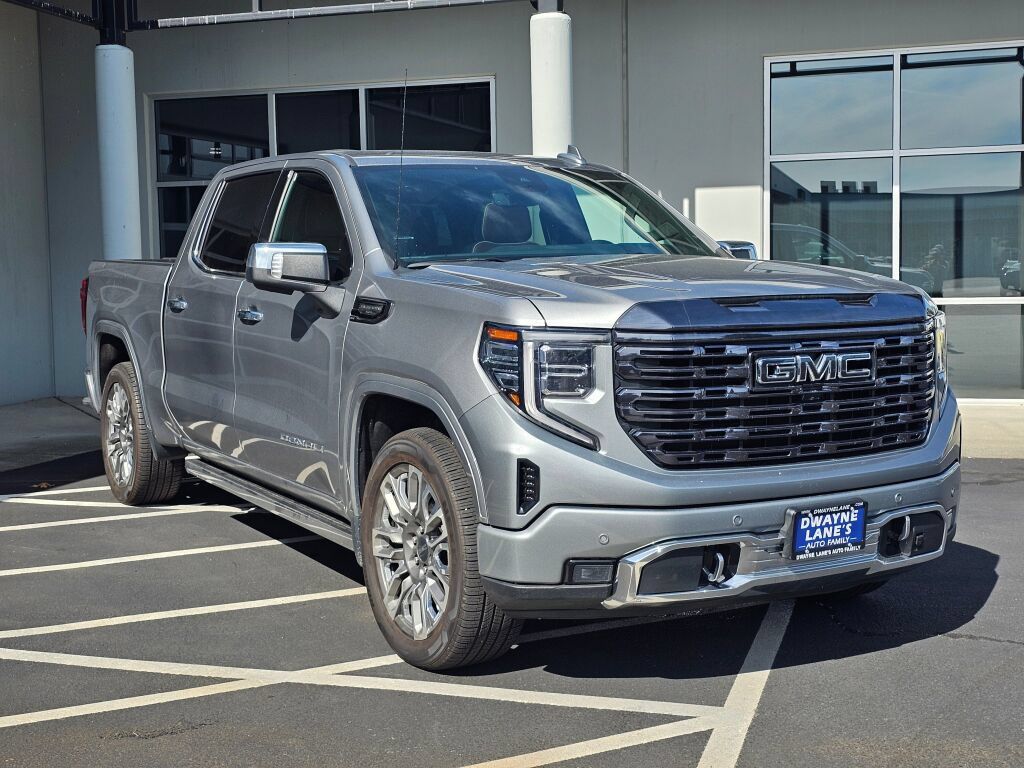 Used 2023 GMC Sierra 1500 Denali Ultimate AWD/4WD image 7