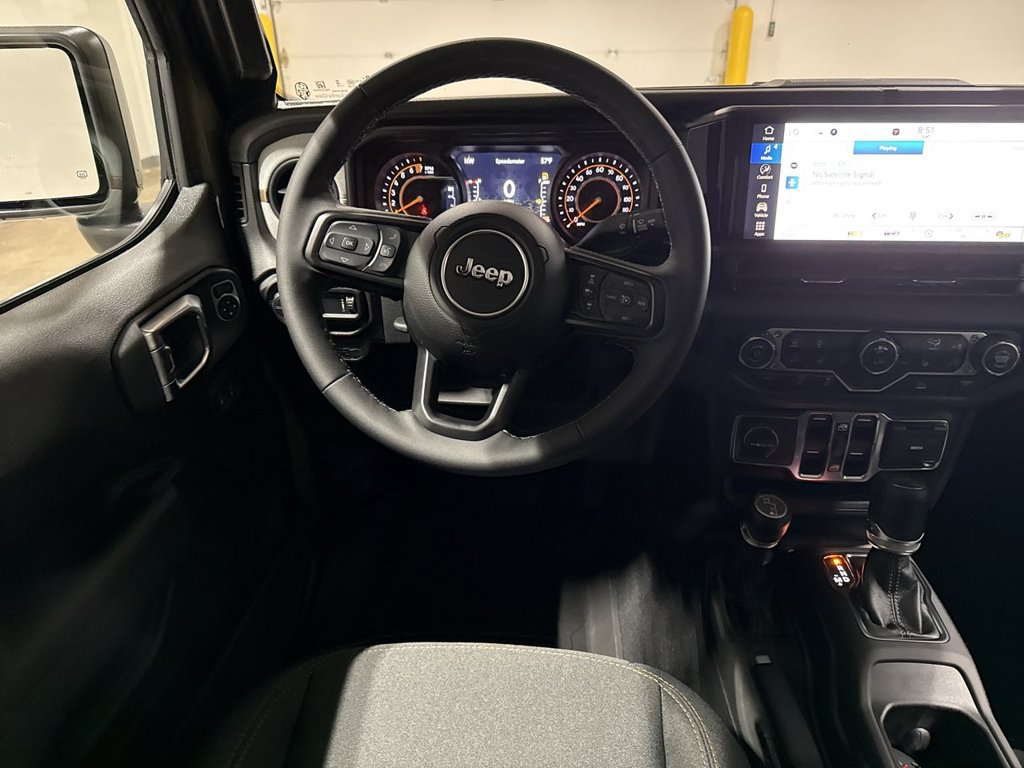 New 2026 Jeep Gladiator Sport AWD/4WD image 11