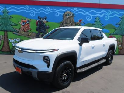 Certified 2025 Chevrolet Silverado EV LT