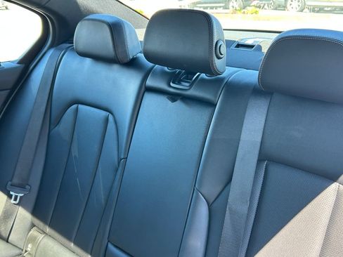 Used 2023 BMW 330i Sedan w/ Premium Package RWD image 32