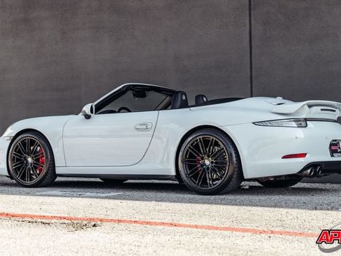 Used 2015 Porsche 911 Carrera 4S AWD/4WD image 42