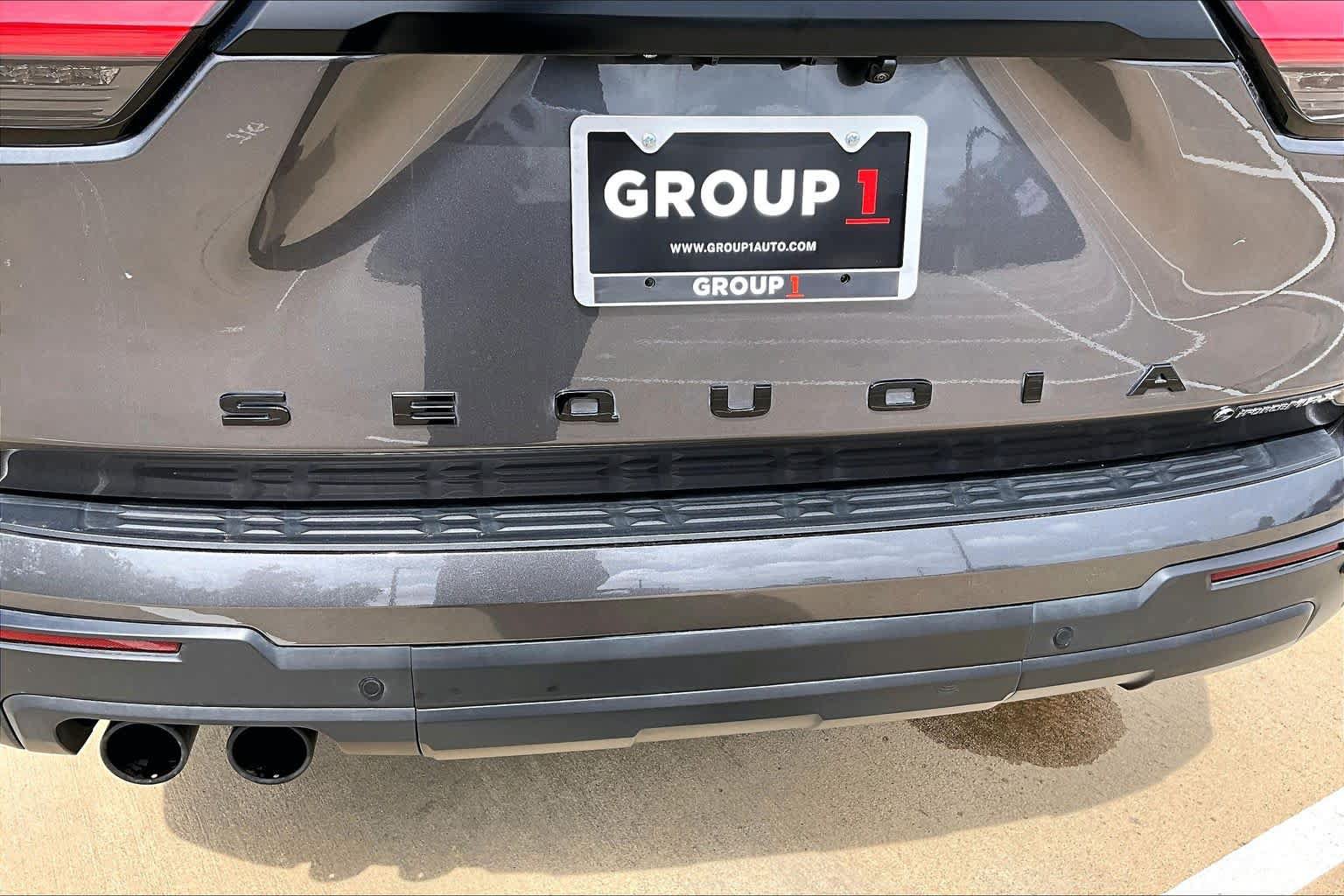 Used 2025 Toyota Sequoia TRD Pro AWD/4WD image 10