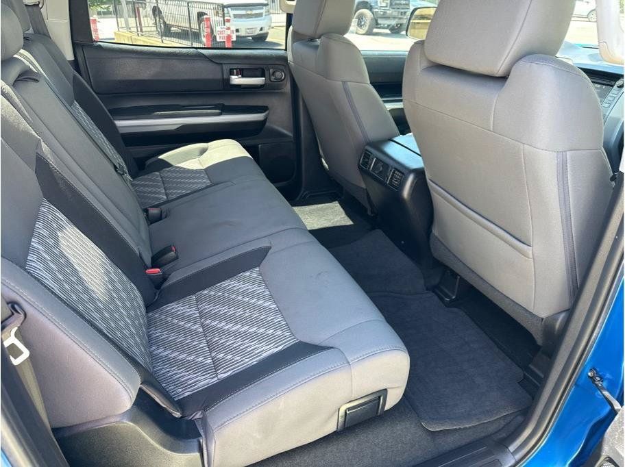 Used 2018 Toyota Tundra SR5 w/ TRD Off Road Package AWD/4WD image 17