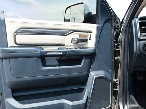 Used 2020 RAM 2500 Limited AWD/4WD image 25