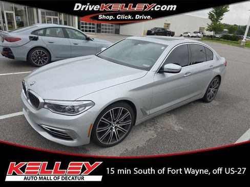 Used 2017 BMW 540i xDrive AWD/4WD image 1