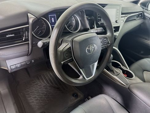 Used 2021 Toyota Camry LE w/ Convenience Package image 10