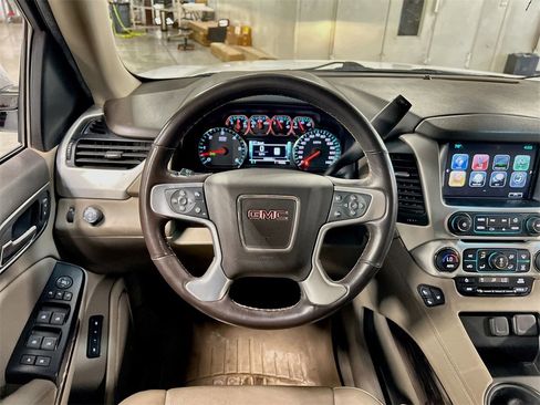 Used 2020 GMC Yukon SLT image 17