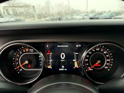 Used 2022 Jeep Wrangler Willys image 19