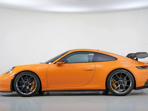 Used 2022 Porsche 911 GT3 image 9