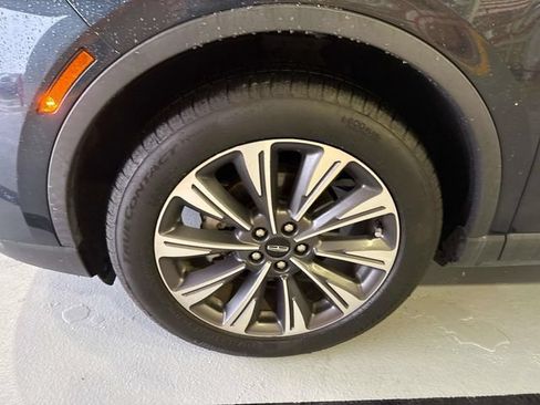 Used 2021 Lincoln Corsair Reserve w/ Elements Package FWD image 5