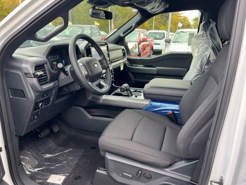 New 2025 Ford F150 XLT w/ Equipment Group 302A MID image 7