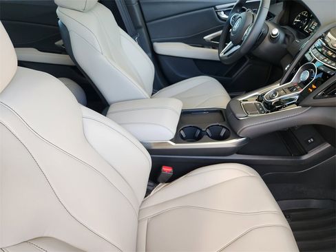 New 2026 Acura RDX SH-AWD image 15