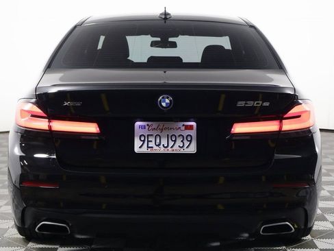 Used 2023 BMW 530e xDrive w/ Premium Package image 5