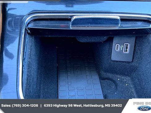 Used 2022 Lincoln Nautilus Black Label w/ Class II Trailer Tow Package image 22