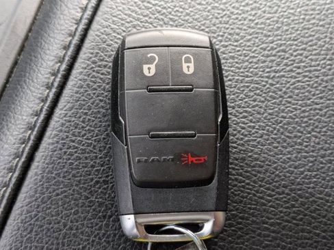 Used 2024 RAM 3500 Big Horn image 25