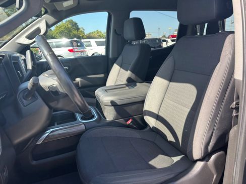 Used 2021 Chevrolet Silverado 1500 LT Trail Boss w/ Bed Protection Package AWD/4WD image 12