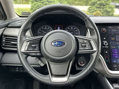 Used 2022 Subaru Outback Premium AWD/4WD image 7