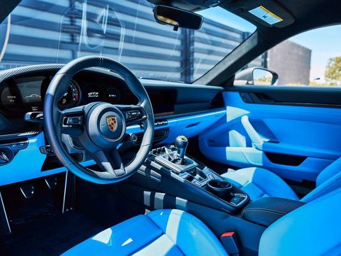 Used 2022 Porsche 911 GT3 RWD image 2