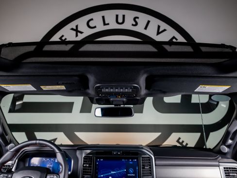 Used 2025 Ford F150 Raptor AWD/4WD image 10