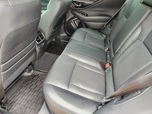 Used 2025 Subaru Outback Limited XT AWD/4WD image 32