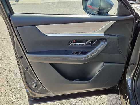 New 2026 MAZDA CX-90 Plug-In Hybrid w/ Preferred image 17