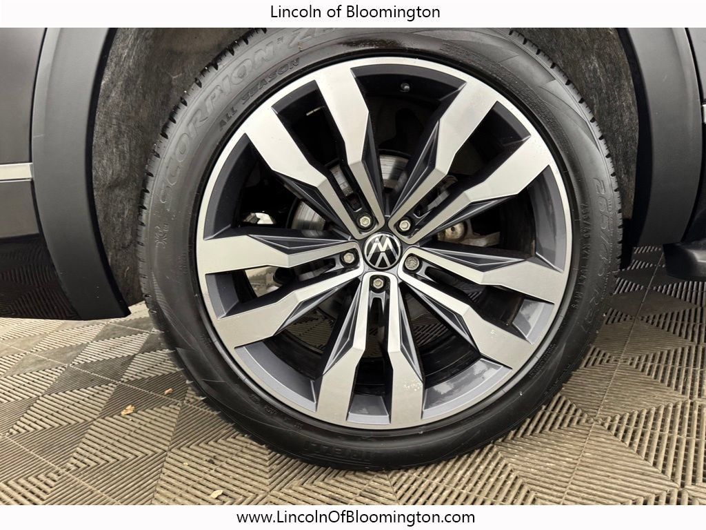 Used 2023 Volkswagen Atlas SEL Premium AWD/4WD image 25