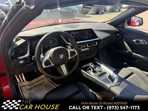 Used 2020 BMW Z4 sDrive30i w/ M Sport Package RWD image 17