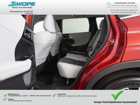 Used 2025 Mitsubishi Outlander SE AWD/4WD image 13