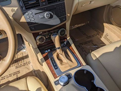 Used 2008 Mercedes-Benz C 300 Luxury image 12