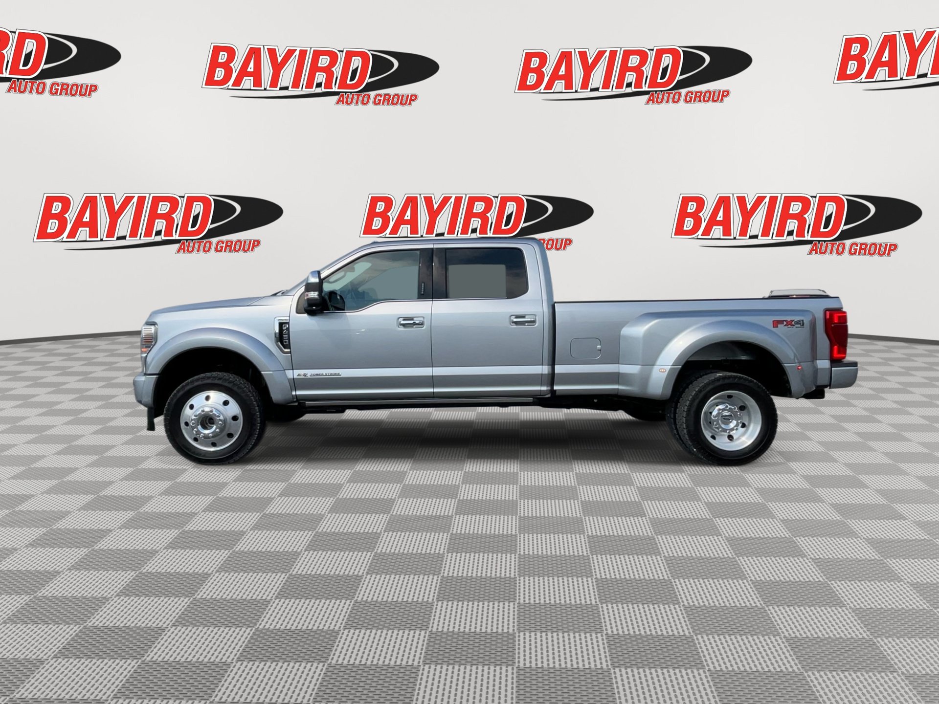 Used 2022 Ford F450 Platinum w/ FX4 Off-Road Package AWD/4WD image 5