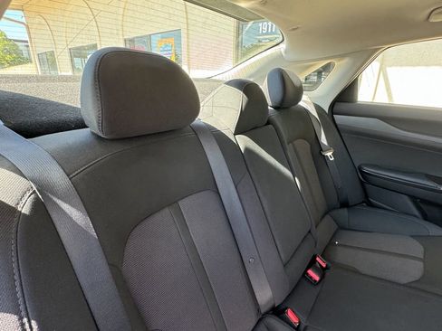Used 2023 Kia K5 LXS image 22