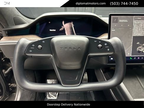 Used 2021 Tesla Model S Plaid image 27