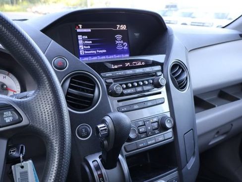 Used 2015 Honda Pilot SE image 18