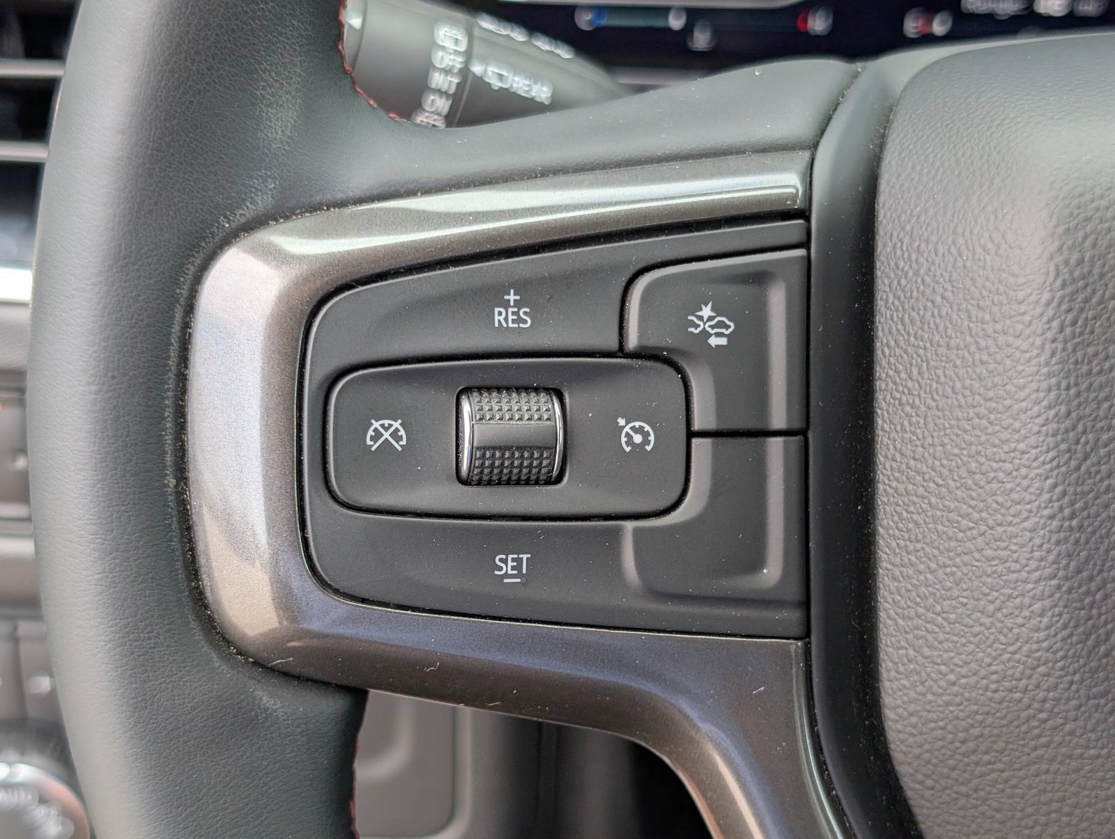 Used 2023 Chevrolet Tahoe RST AWD/4WD image 26
