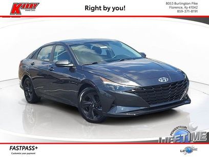 Certified 2022 Hyundai Elantra SEL w/ Preferred Accessory Package