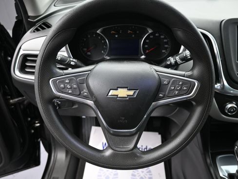 Used 2022 Chevrolet Equinox LS w/ LS Convenience Package FWD image 12