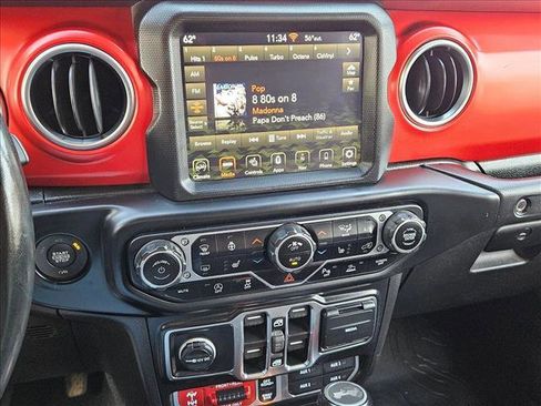 Used 2021 Jeep Wrangler Unlimited Rubicon image 12