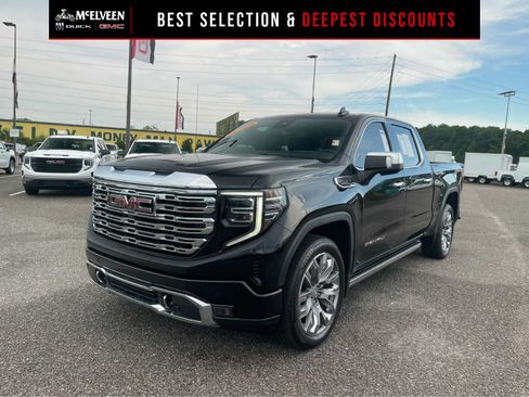 Used 2022 GMC Sierra 1500 Denali w/ Denali Reserve Package AWD/4WD image 1